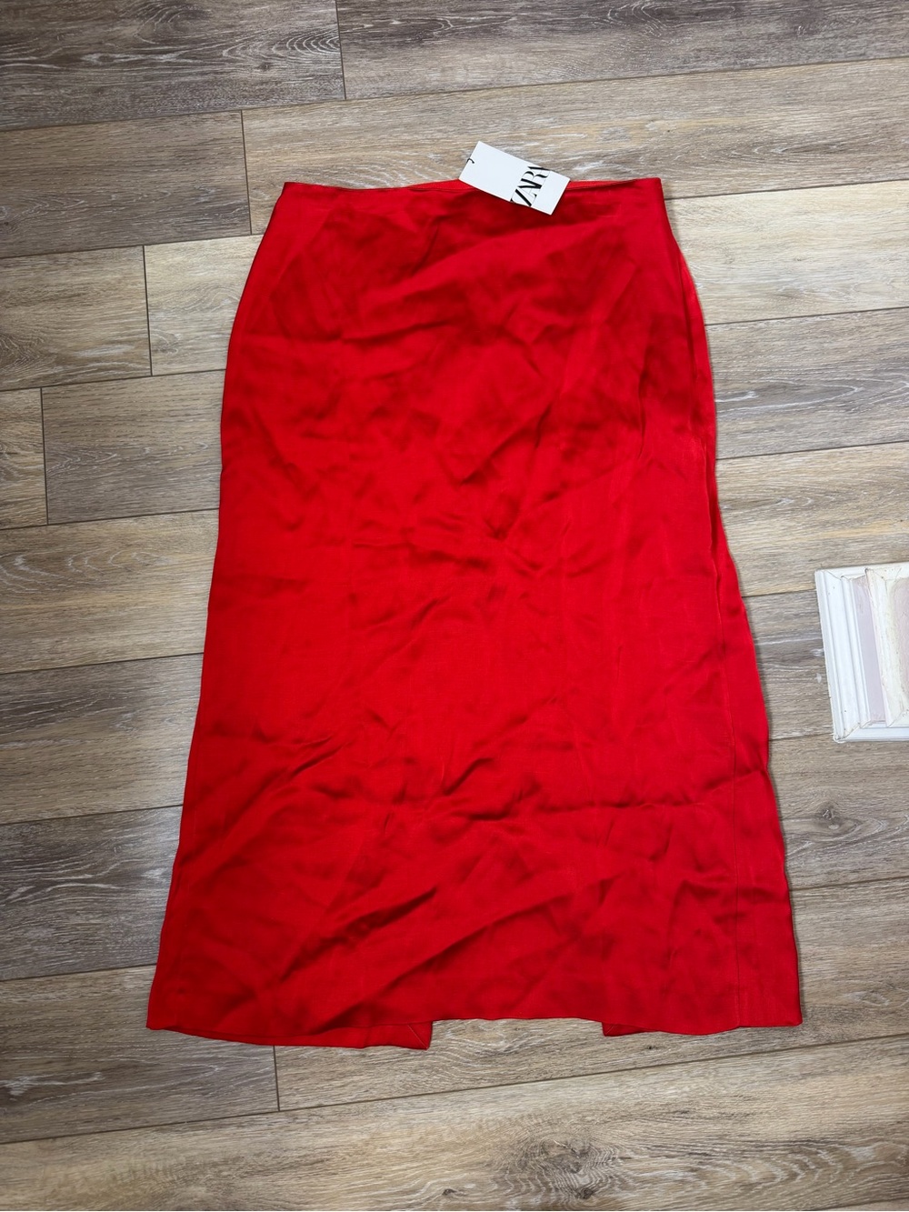NWT Zara Red Satin Midi Skirt Sz XL